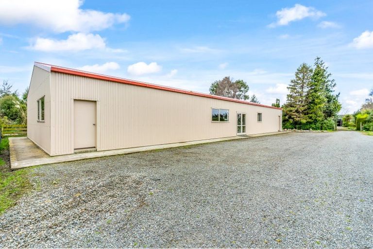 Photo of property in 266 Winton Hedgehope Highway, Winton, 9782