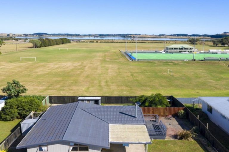 Photo of property in 6 Drake Street, Levin, 5510