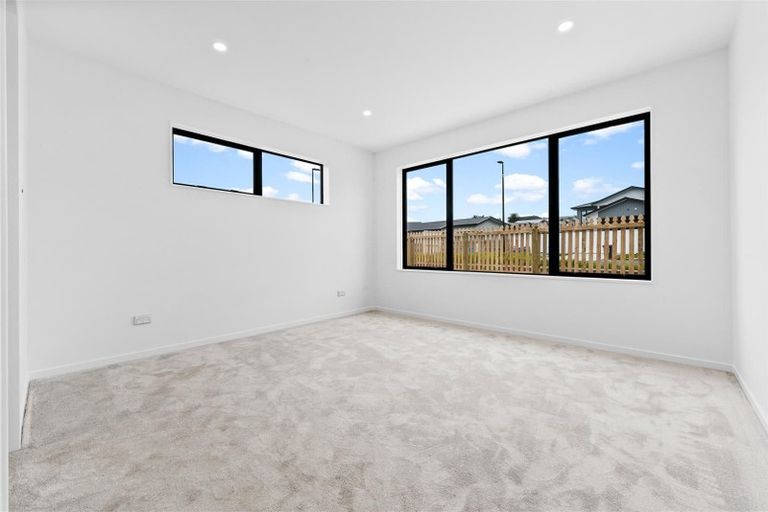 Photo of property in 4 Ta Moko Drive, Gulf Harbour, 0930