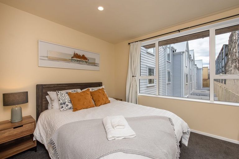 Photo of property in Pirie Street Townhouses, 20/35u Pirie Street, Mount Victoria, Wellington, 6011