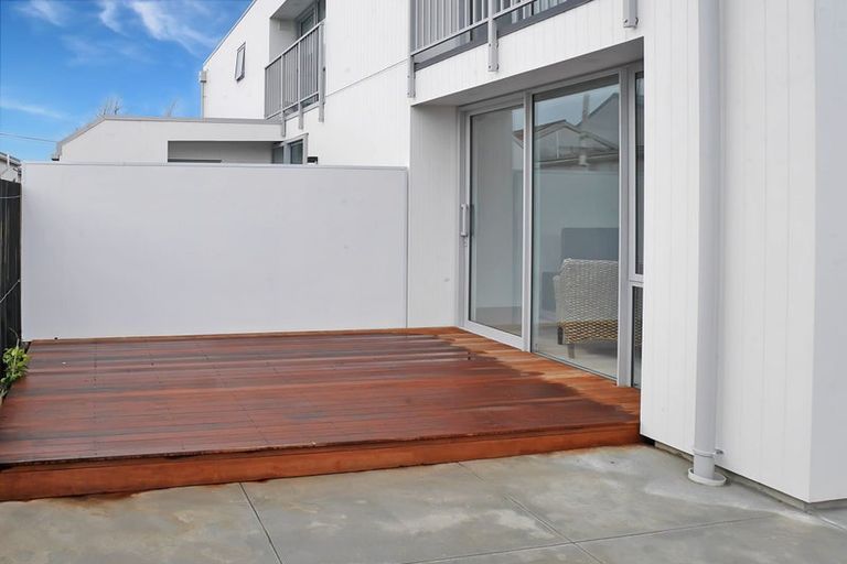 Photo of property in 553c Madras Street, St Albans, Christchurch, 8014