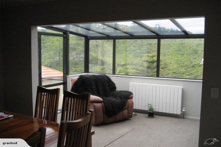 Photo of property in 10 Lingard Grove, Brooklyn, Wellington, 6021