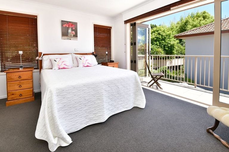 Photo of property in 33 Millennial Way, Orewa, 0931