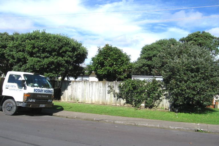 Photo of property in 2/9 Richard Avenue, Bucklands Beach, Auckland, 2014