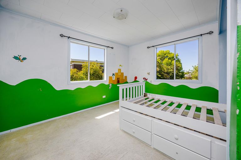 Photo of property in 20 Bexley Place, Pahurehure, Papakura, 2113