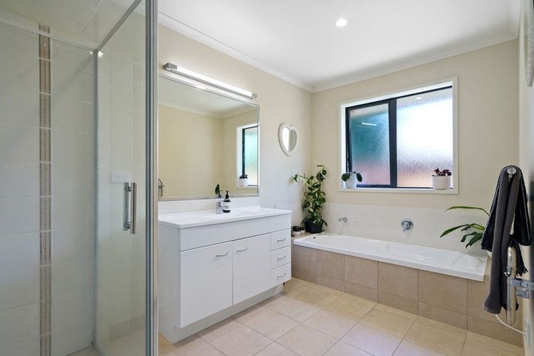 Photo of property in 22b Madison Street, Cambridge, 3434