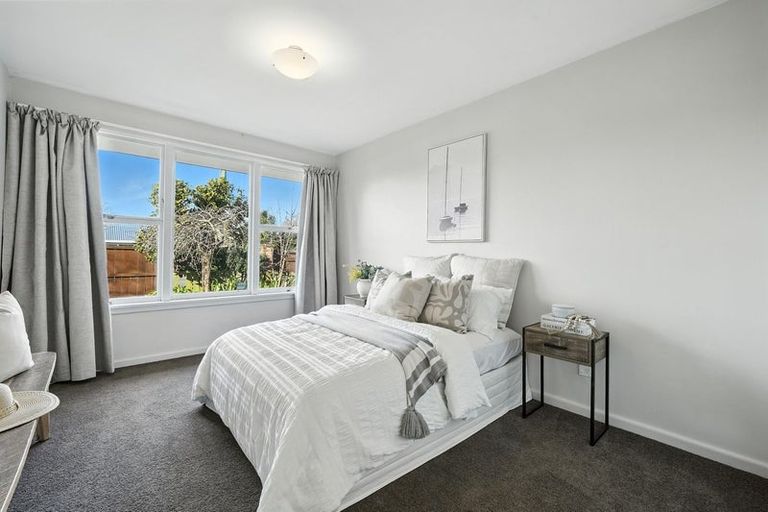 Photo of property in 215 Greers Road, Bryndwr, Christchurch, 8053