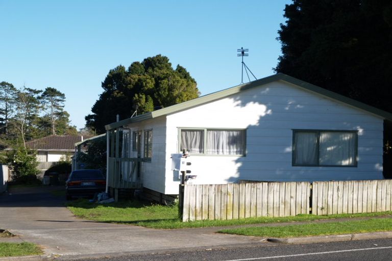 Photo of property in 62 Henwood Road, Mangere East, Auckland, 2024