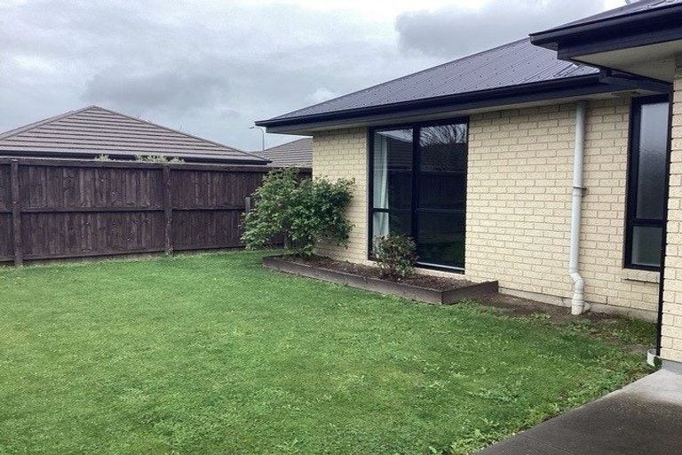 Photo of property in 12 Ridgeway Avenue, Rolleston, 7615
