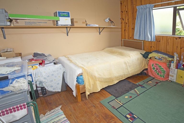 Photo of property in 1/16 Rushden Terrace, Red Beach, 0932