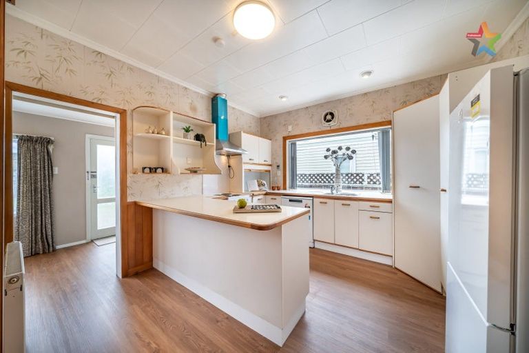 Photo of property in 63a Trafalgar Street, Waterloo, Lower Hutt, 5011