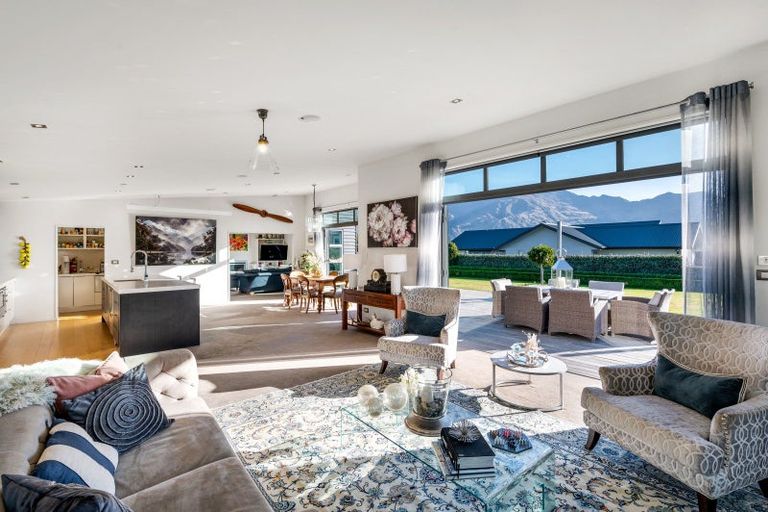 Photo of property in 27 Infinity Drive, Wanaka, 9305
