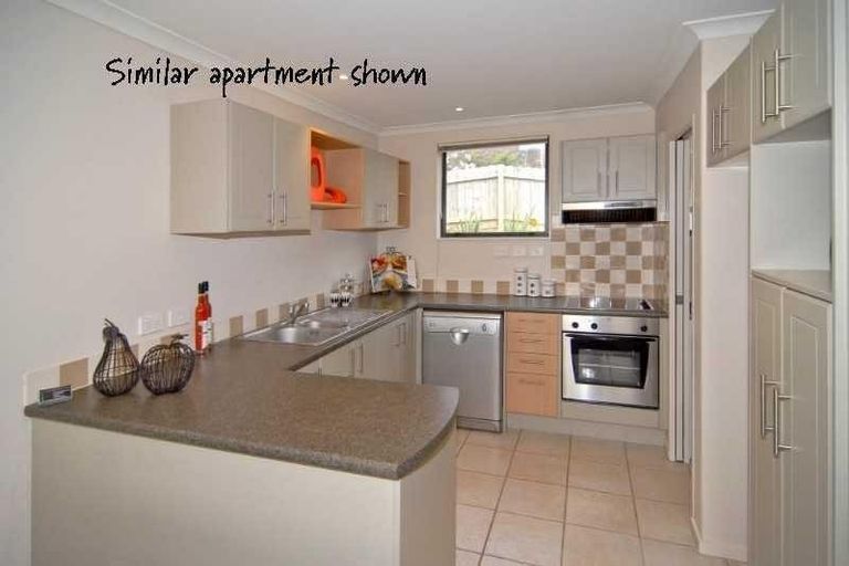 Photo of property in 9/5 Monte Cassino Place, Birkdale, Auckland, 0626