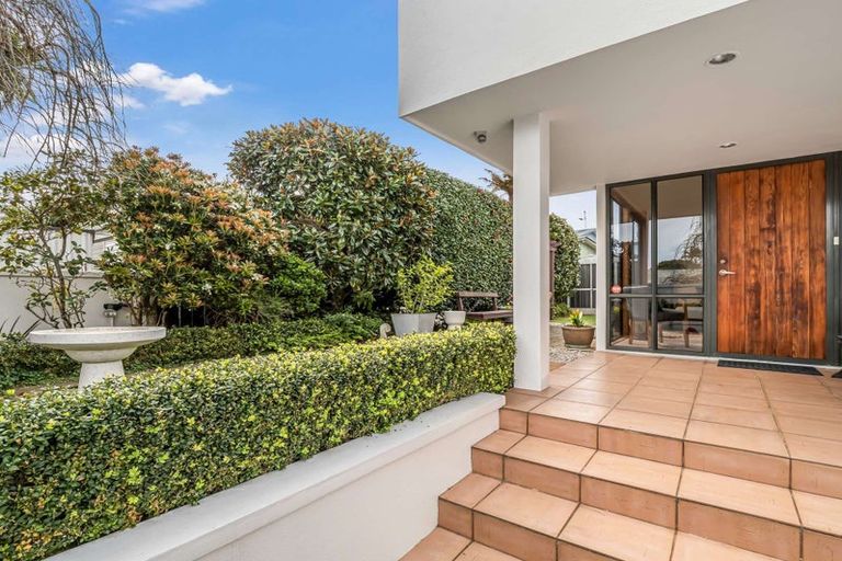 Photo of property in 2 Mahoe Street, Matua, Tauranga, 3110