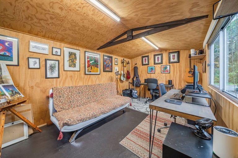 Photo of property in 114 Akatarawa Road, Birchville, Upper Hutt, 5018