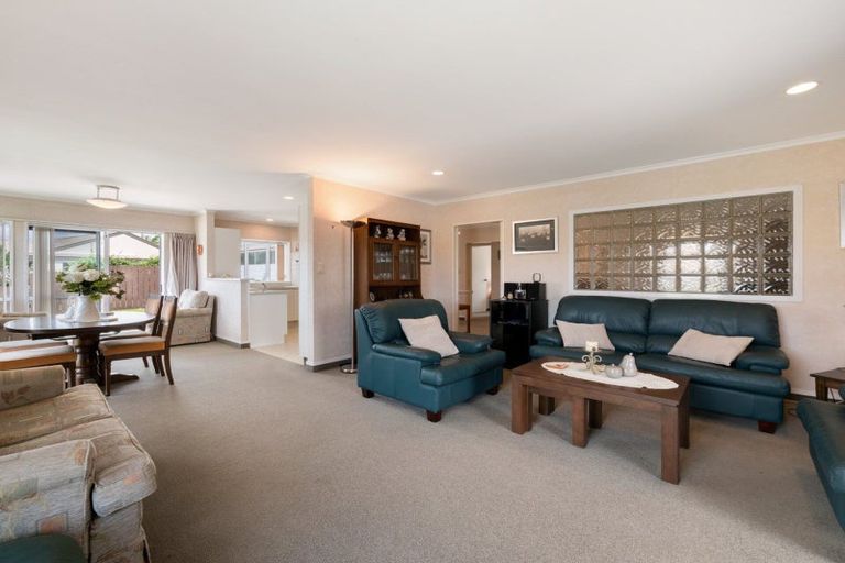 Photo of property in 6 Laburnum Glen, Mount Maunganui, 3116