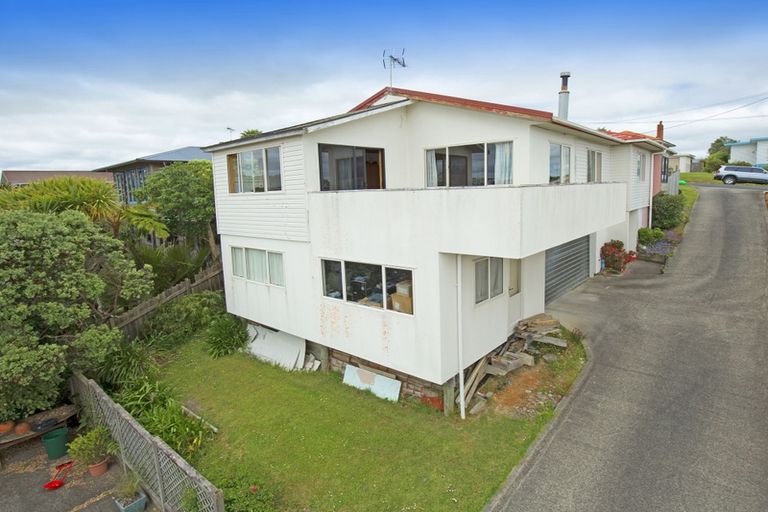 Photo of property in 1/16 Rushden Terrace, Red Beach, 0932