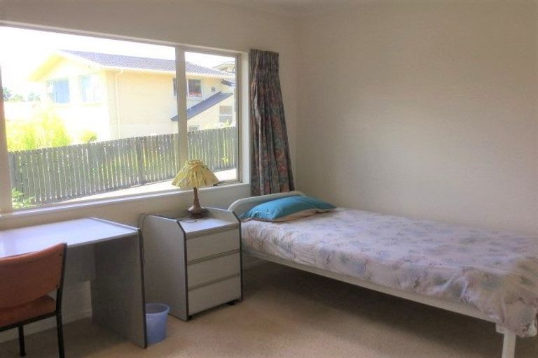 Photo of property in 128a Vale Street, Otumoetai, Tauranga, 3110