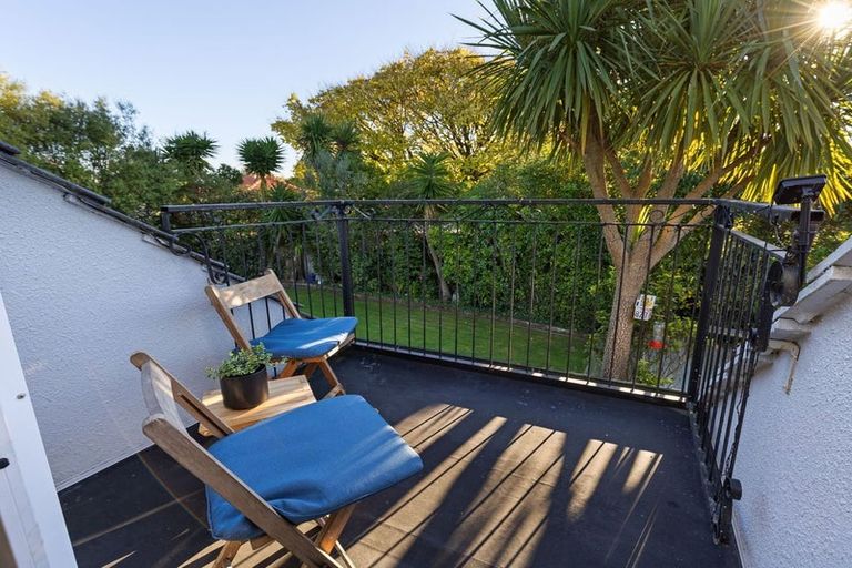 Photo of property in 72 Jickell Street, Hokowhitu, Palmerston North, 4410