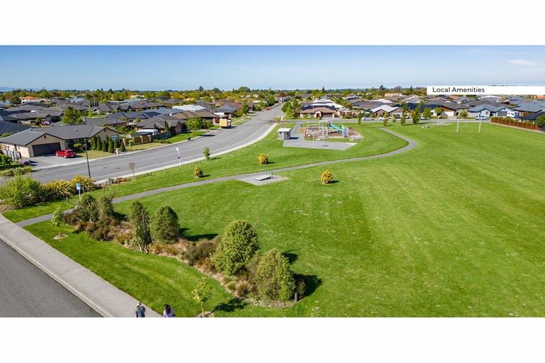 Photo of property in 25 Lancewood Way, Rangiora, 7400