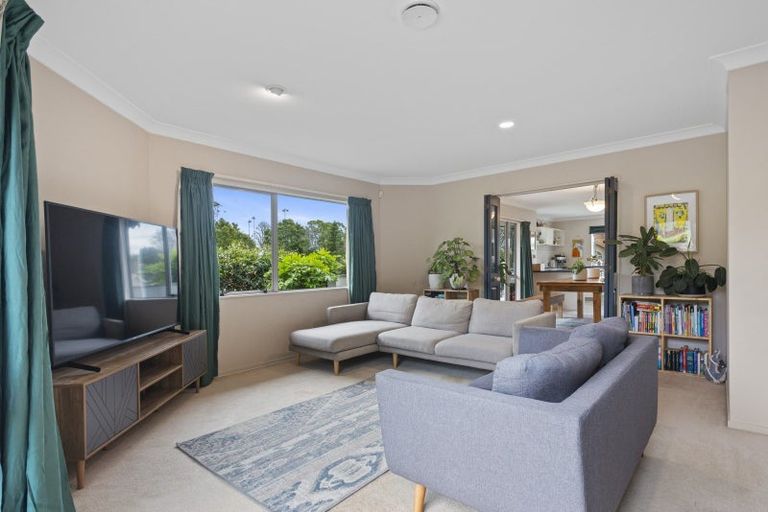 Photo of property in 11 Mulberry Lane, Bellevue, Tauranga, 3110