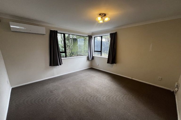 Photo of property in 25 Hiwi Crescent, Titahi Bay, Porirua, 5022