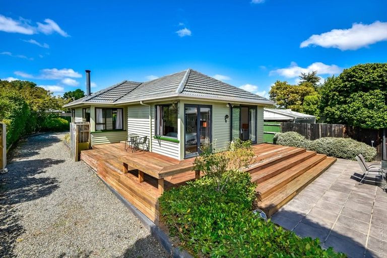 Photo of property in 16a Sinclair Street, New Brighton, Christchurch, 8083