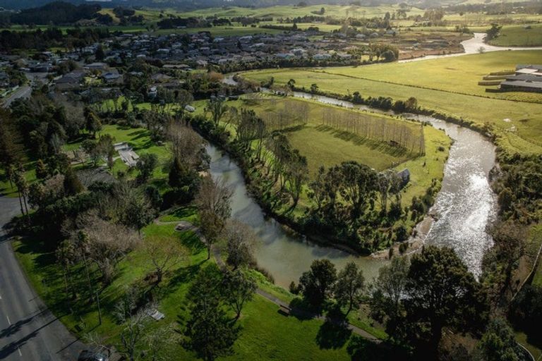 Photo of property in 38 Ferry Road, Waipu, 0510