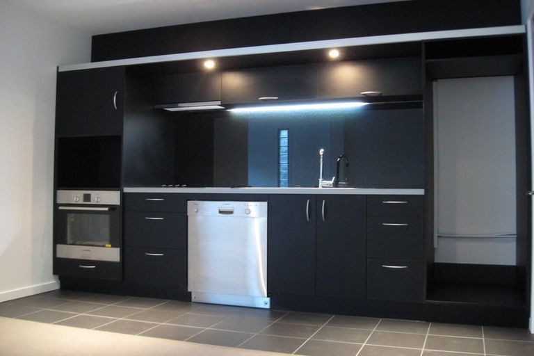 Photo of property in 3h/1 Hanson Street, Mount Cook, Wellington, 6021