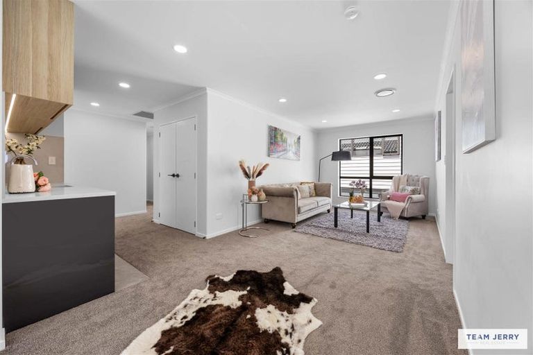 Photo of property in 56 Koromeke Street, Flat Bush, Auckland, 2019