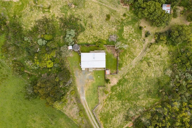 Photo of property in 1308 Bickerstaffe Road, Maungaturoto, 0587