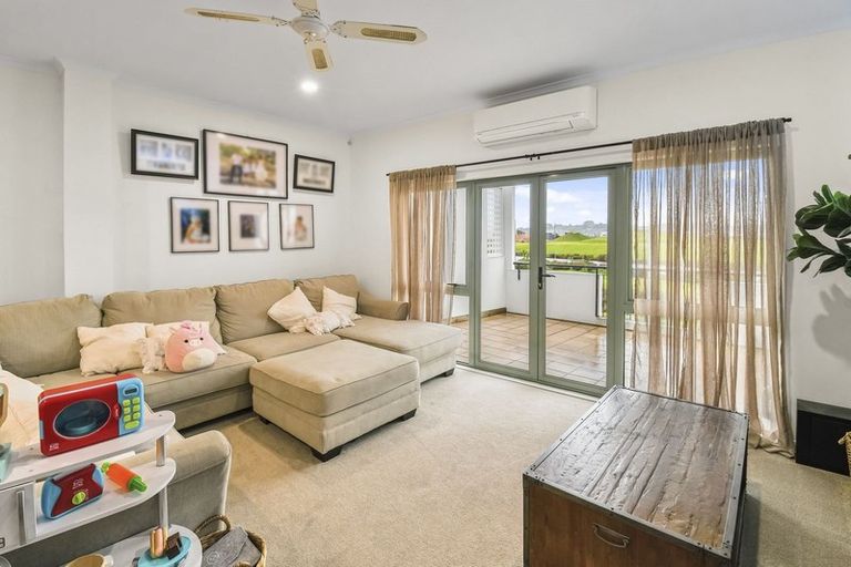 Photo of property in 15/150 Chapel Road, Flat Bush, Auckland, 2019