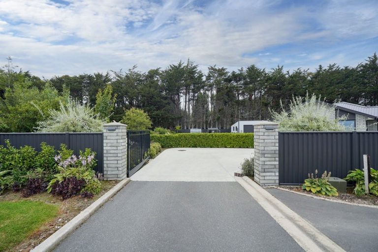 Photo of property in 32 Lumsden Drive, Waikiwi, Invercargill, 9810