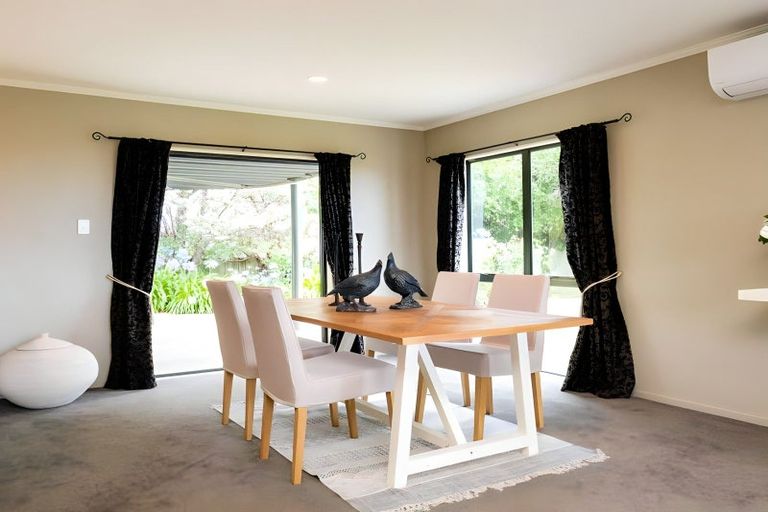 Photo of property in 84 Churchill Drive, Taradale, Napier, 4112