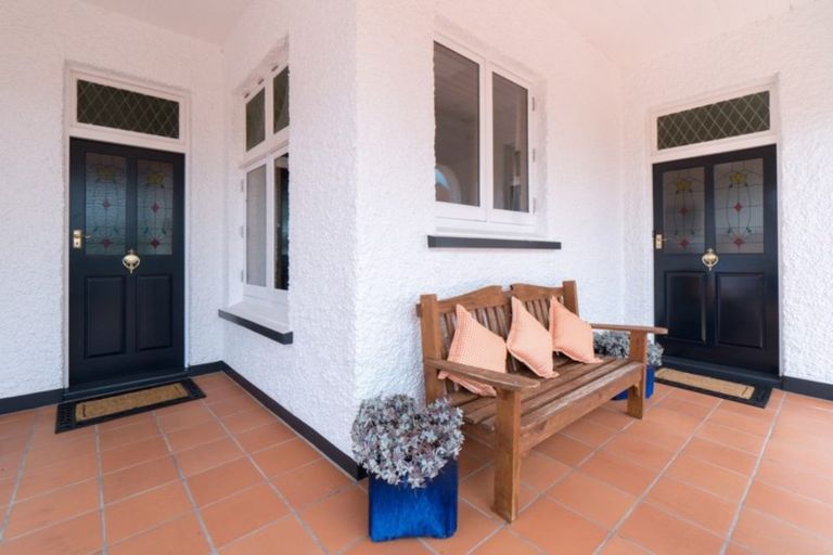 Photo of property in 13 Victoria Street, Hawera, 4610