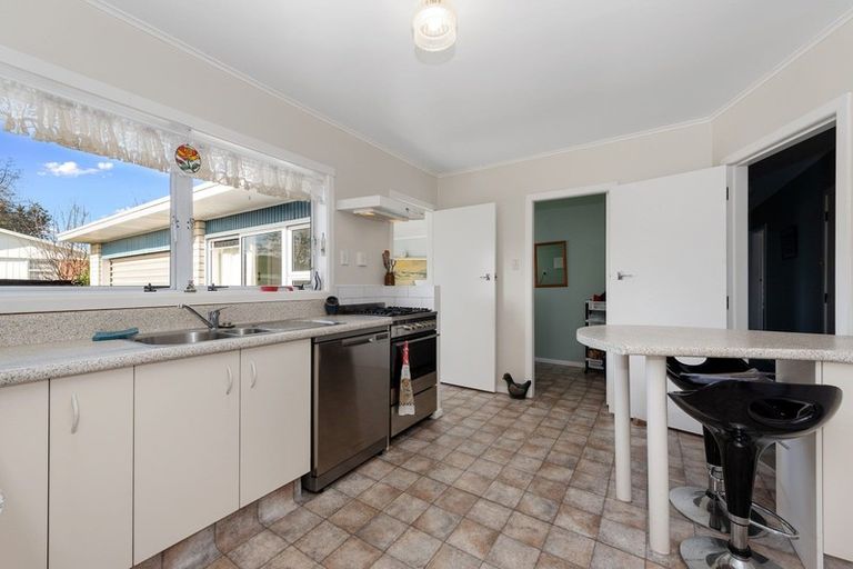 Photo of property in 22 Claremont Avenue, Chartwell, Hamilton, 3210
