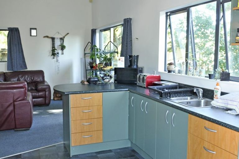 Photo of property in 127 Lancaster Road, Beach Haven, Auckland, 0626