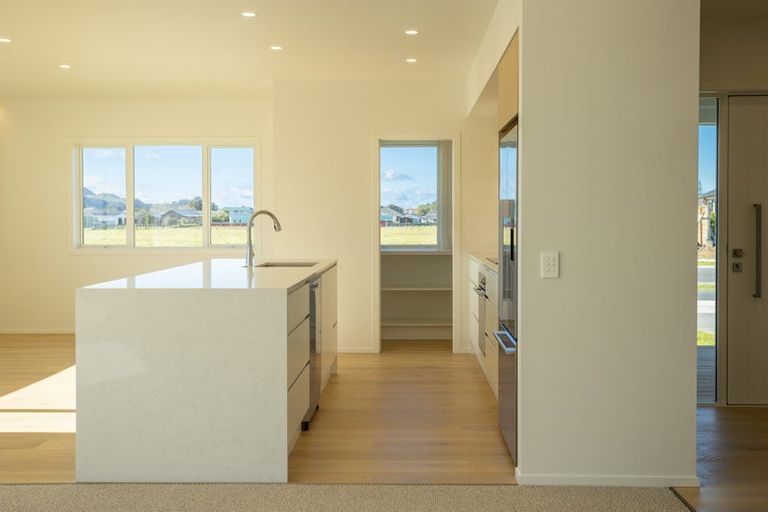 Photo of property in 181 Kupe Drive, Whitianga, 3510