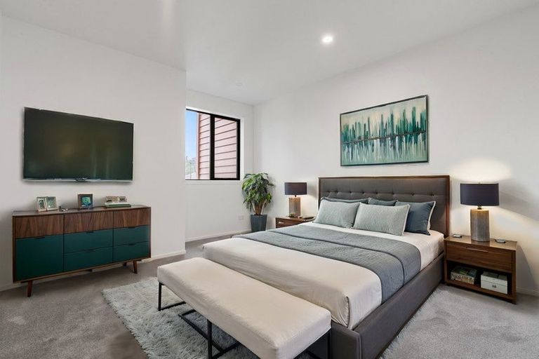 Photo of property in 8 Booker Drive, Tuakau, 2121