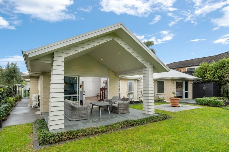 Photo of property in 17 Merriman Place, Pyes Pa, Tauranga, 3112