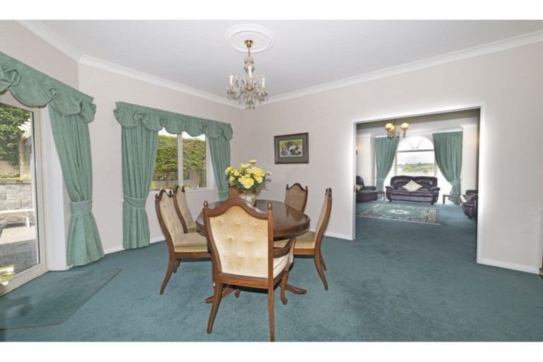 Photo of property in 7 Semillon Avenue, Henderson, Auckland, 0612