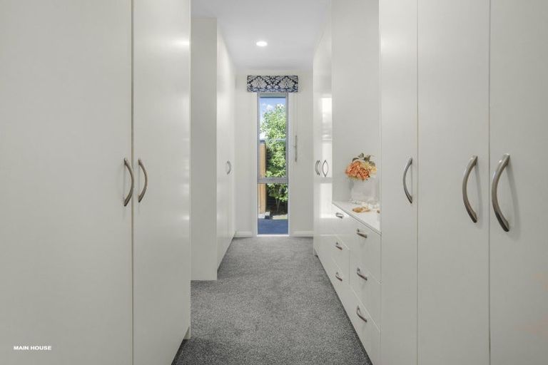 Photo of property in 81 Reading Street, Greytown, 5712