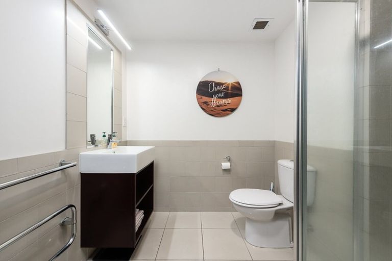 Photo of property in 2-06/424 Maunganui Road, Mount Maunganui, 3116