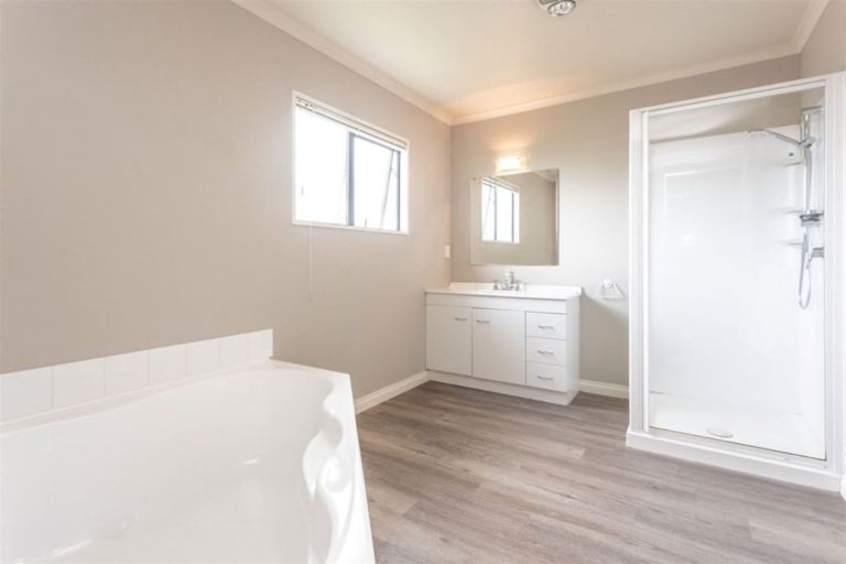 Photo of property in 4 Jane Deans Close, Riccarton, Christchurch, 8011