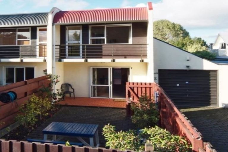 Photo of property in 8/25 Ayr Street, Riccarton, Christchurch, 8011