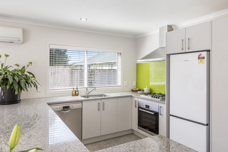 Photo of property in 797c Te Atatu Road, Te Atatu Peninsula, Auckland, 0610