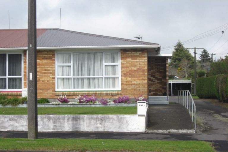 Photo of property in 292b Carrington Street, Vogeltown, New Plymouth, 4310