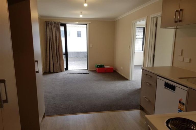 Photo of property in 24 Hori Street, Vogeltown, New Plymouth, 4310