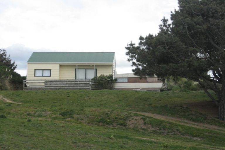 Photo of property in 22 Takitimu Street, Waitarere Beach, Levin, 5510