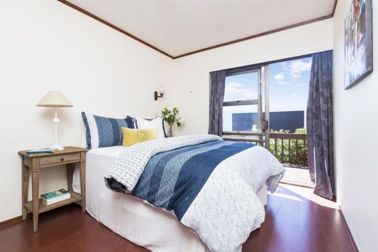 Photo of property in 1/3 Sarah Place, Farm Cove, Auckland, 2012